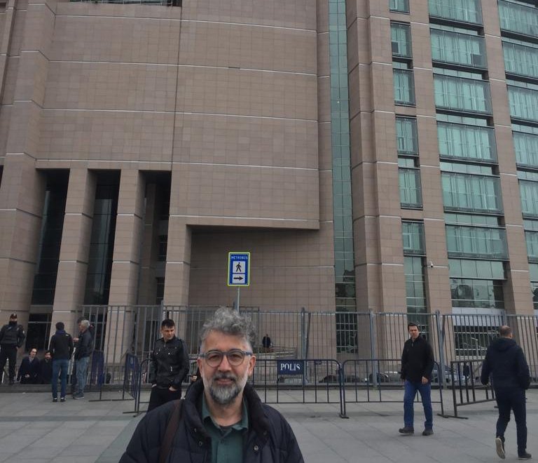 "Beraatimi ve Gazetecilik Faaliyetlerimi Özgürce Yürütme Hakkımı Talep Ediyorum"