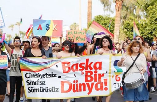 Mersin 7 Renk Derneği: Akdeniz'de LGBTİ'lere Yönelik 135 Ayrımcılık Vakası Yaşandı 