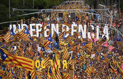 28 Nisan Genel Seçimleri Öncesi İspanya