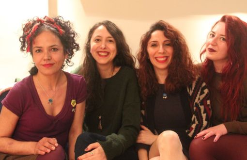  Feminist Kadınlar “Namakbul” Adlı Radyo Programı’yla Karşı Radyo’da