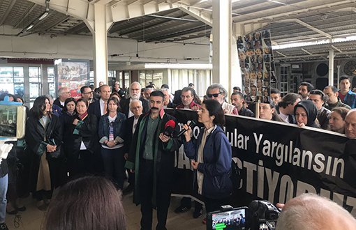 'Çorlu Tren Katliamı Aileleri' Bu Haftaki Nöbetlerini Sirkeci Garı'na Taşıdı