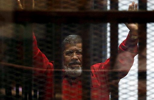 Mursi Duruşma Sırasında Öldü, Dünya Ne Dedi? 