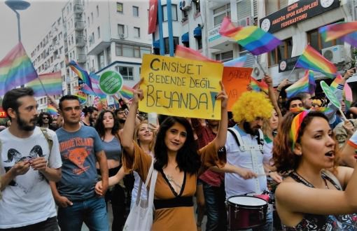 İzmir’deki Onur Haftası Yasağına Mahkemeden Durdurma 