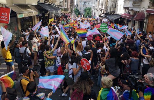 Police Attack with Shields, Pepper Gas After Pride Parade Statement Read