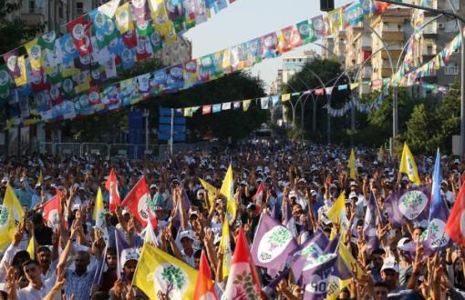 HDP’den “Onurlu Barış İçin Demokratik Çözüm” Mitingi