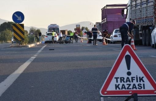 Bayram Tatilinin İlk Günü Trafik Kazası Bilançosu: 10 Kişi Öldü, 112 Kişi Yaralandı
