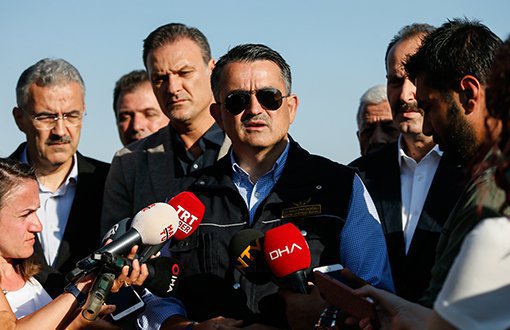 Minister Pakdemirli: If They Want to Get on Fire Fighting Airplanes, They are Free to Do So