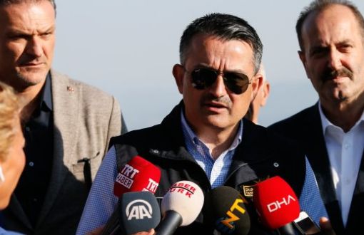 İzmir Wildfire: Minister of Forestry Says He Does Not Trust Turkish Aeronautical Association