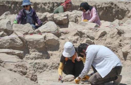 Van Trustee Cuts Off Logistic Support for Archaeological Excavation