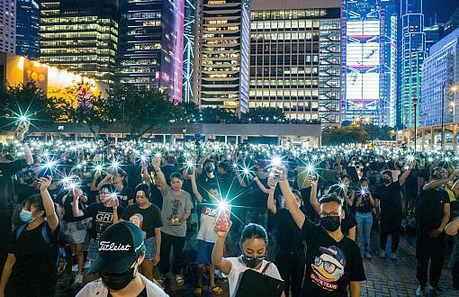 Strana xwenîşanderên Hong Kongê gotî ji platformên mûzîkê hatiye rakirin