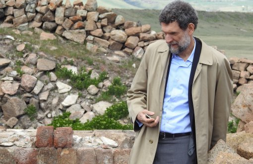 Osman Kavala'ya Avrupa Arkeoloji Mirası Ödülü