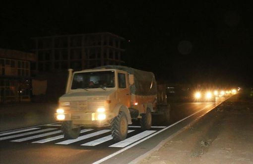 Military Armored Vehicles Sent to Turkey-Syria Border