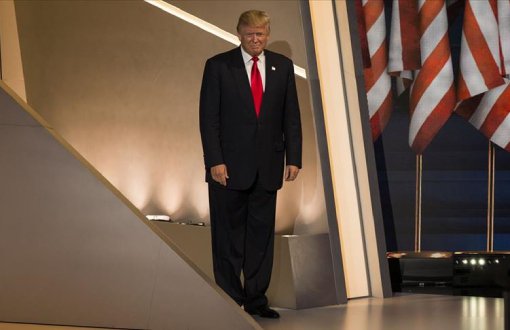 Trump G-7 Zirvesi'ni Kendi Otelinde Düzenlemekten Vazgeçti