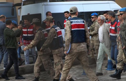 Hevşaredarên girtî ji Amedê şandine girtîgeha Kayseriyê