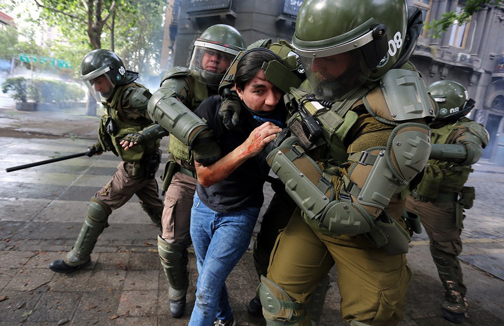 Şili’de Eylemciler Polis Veri Tabanını Hackledi