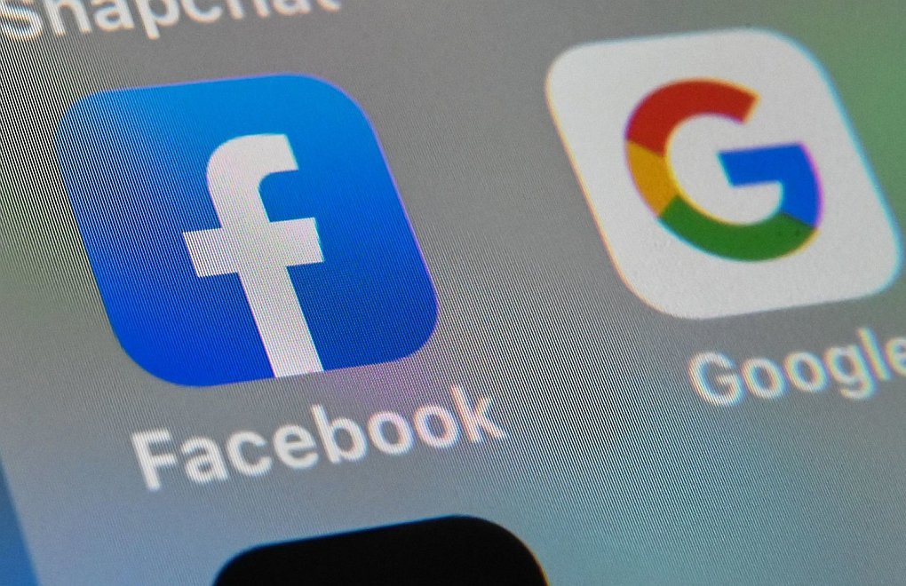 "Facebook ve Google İnsan Hakları için Benzeri Görülmemiş Tehlike Oluşturuyor"