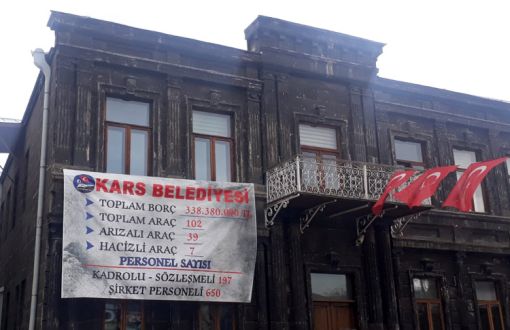 Kars'ta "Usulsüz İhaleler" Nedeniyle Belediye Hesaplarına Haciz Konuldu