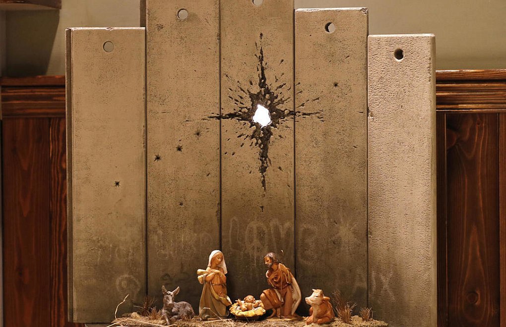 Banksy'den Ayrım Duvarı Maketi