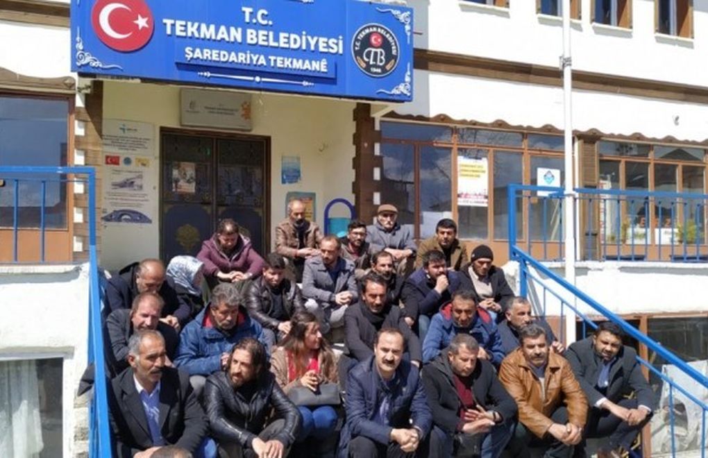 Erzurum’da 12 HDP’li Belediye Meclis Üyesine Görevden Uzaklaştırma