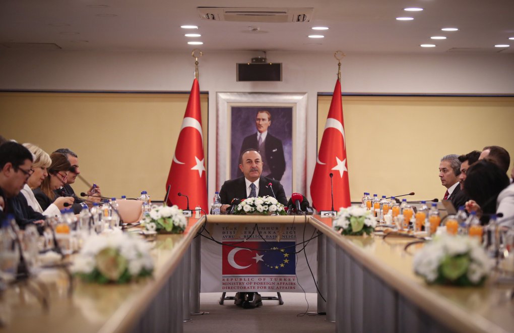 Çavuşoğlu: We Work to Reduce Tensions Between US and Iran