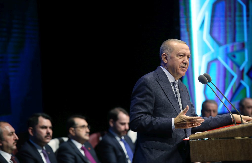 Erdoğan: Faizin İnmesi Gerekiyor Dedik, İndi, İniyor