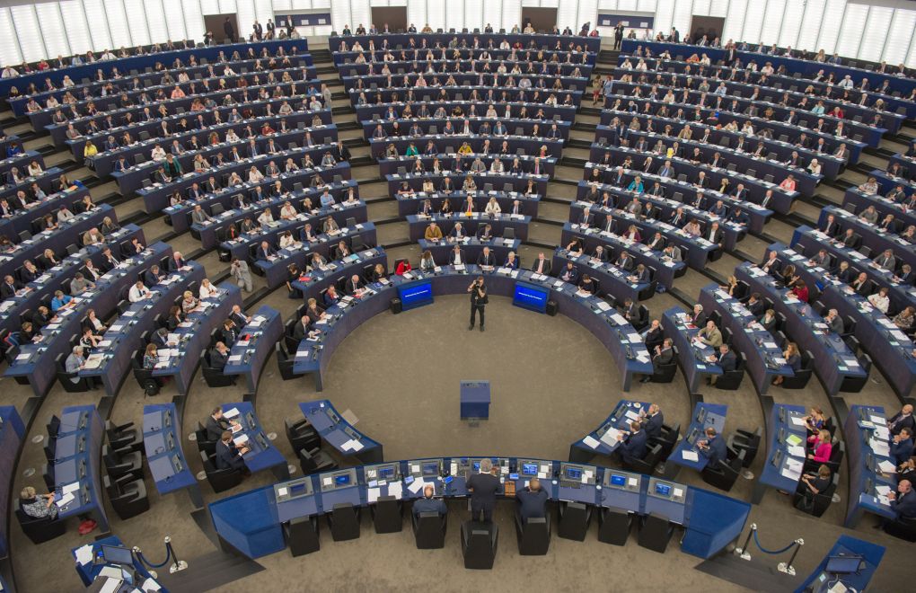 Avrupa Parlamentosu Brexit Anlaşması'nı Onayladı