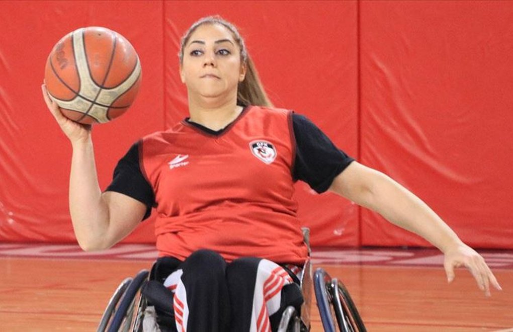 Engelli Basketbolcu: Evde Otursam Kendimin Farkında Varamayacaktım 