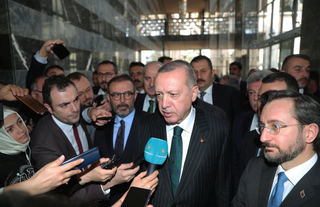 Erdoğan Heading to Moscow to 'Quickly Ensure Ceasefire'