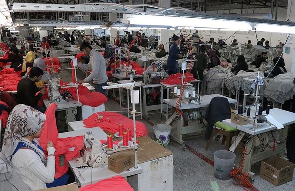 "İstanbul'da Tekstil, Gıda, Liman, Belediye Çalışanı 2 Bin 279 İşçi Pozitif Çıktı"