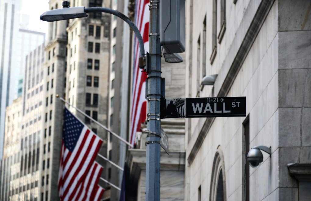 ABD'de Wall Street İşlem Katı Kısmen Açılıyor 