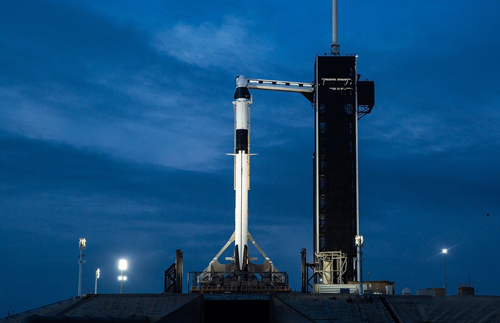 Ji ber rewşa hewayê şandina SpaceXê, wesayita fezayê hatiye taloqkirin