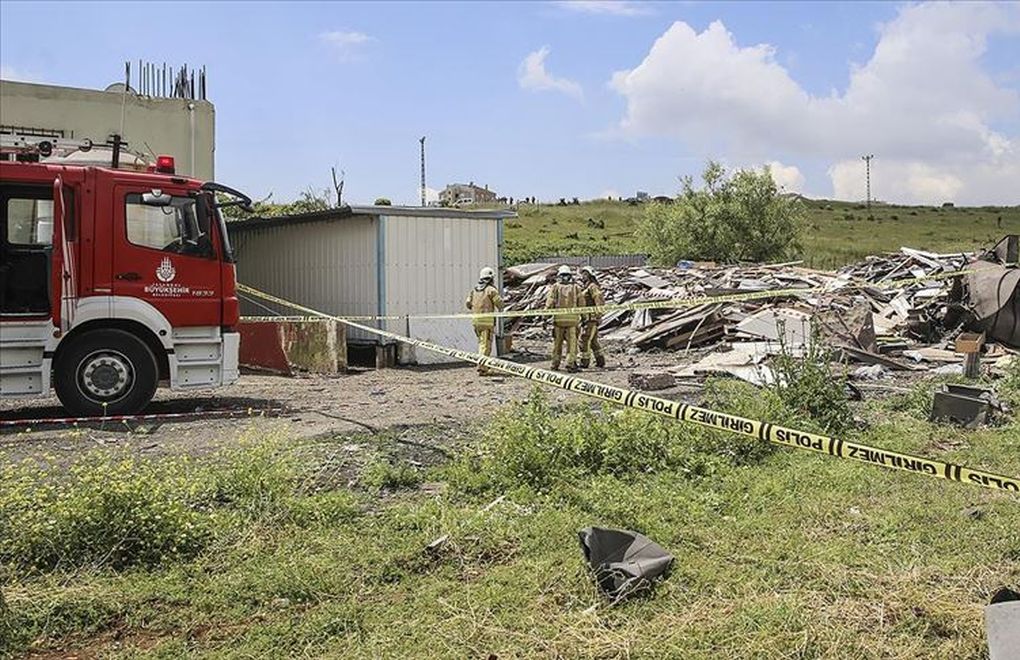 Two Workers Die After Explosion in İstanbul Factory