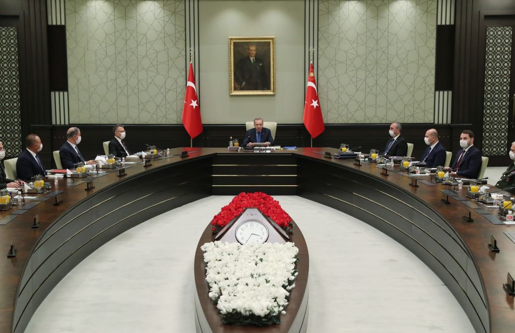 MGK: Türkiye Salgınla Mücadelede Başarılı