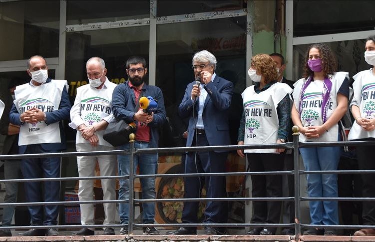 HDP starts 'March for Democracy' from both ends of the country to the capital