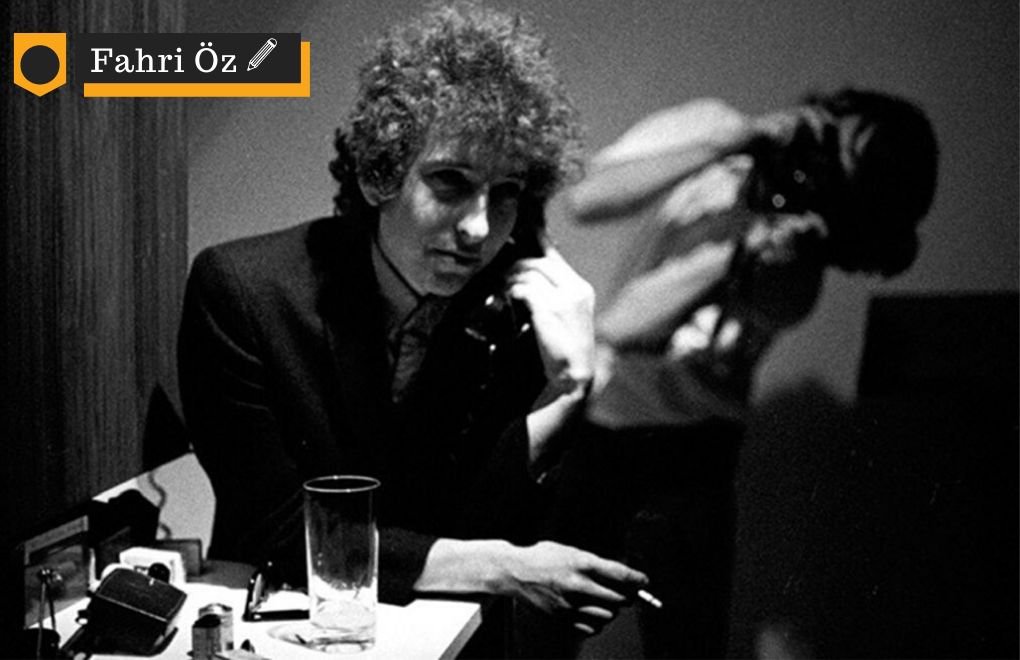 Bob Dylan özüne mi dönüyor?