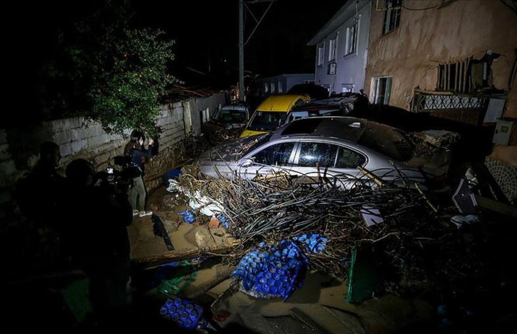 Flood claims 5 lives in Bursa province, 1 person still missing