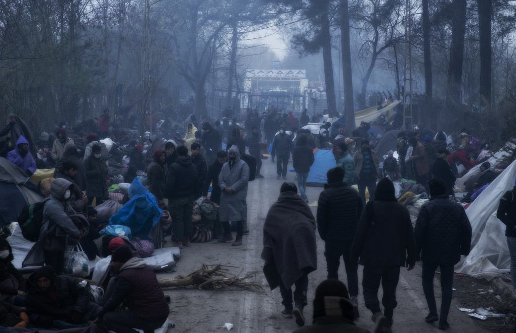 Yeryüzünün posaları: Mülteciler