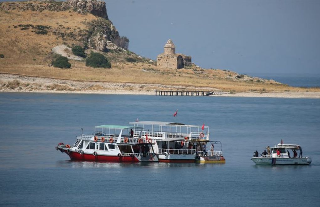 Deceased body of one more refugee recovered from Lake Van