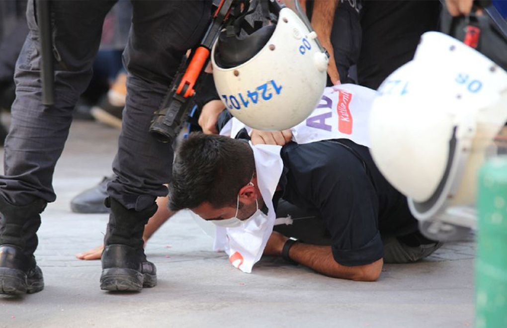 Ankara ve İstanbul’da Suruç anmalarına polis saldırısı