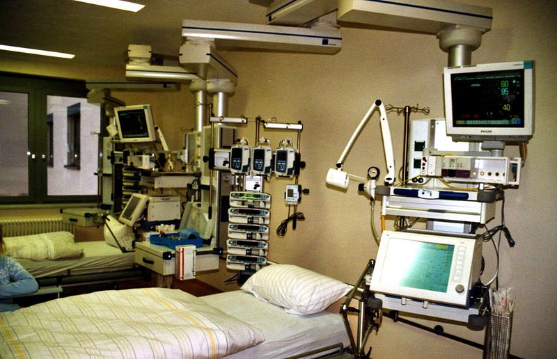 Covid-19: Turkey stops announcing number of intensive care patients after sharp increase