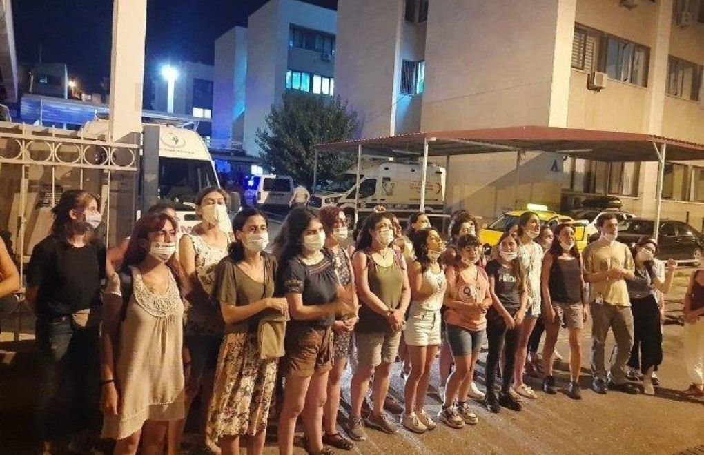 İzmir'de gözaltına alınan kadınlar serbest bırakıldı