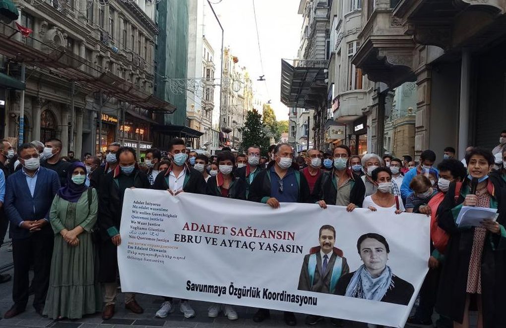Lawyers, politicians say 'Let's make Ebru, Aytaç live'