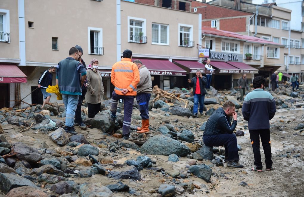 Flood claims eight lives in Black Sea province