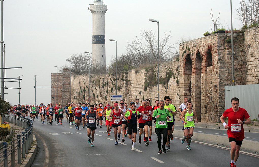 Vodafone İstanbul Yarı Maratonu yarın koşuluyor