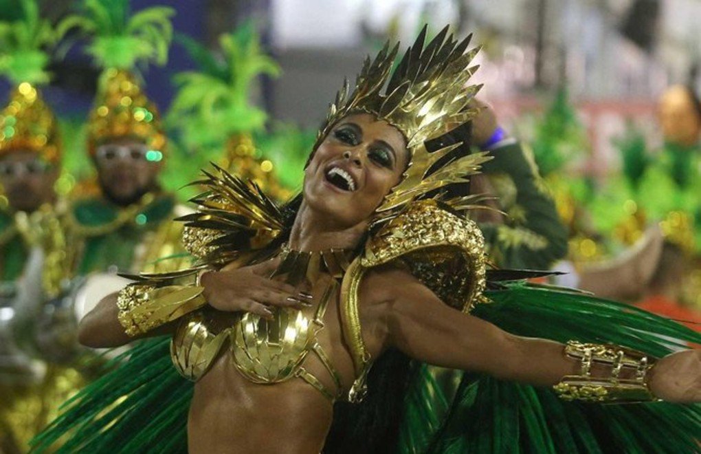 Rio Karnavalı yürüyüşü süresiz ertelendi