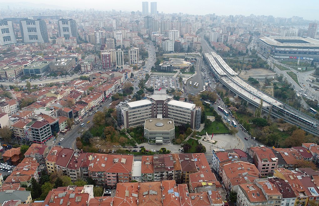 Kadıköy Belediyesi binası yeşil alana çevriliyor