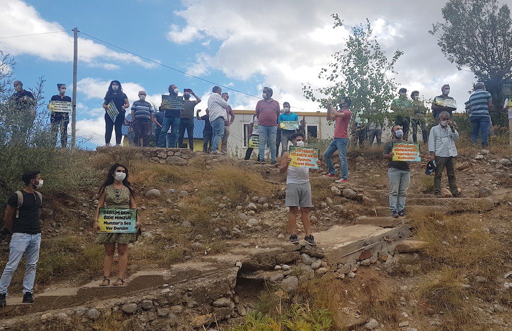 Investigation against 81 people for protesting a landscaping project