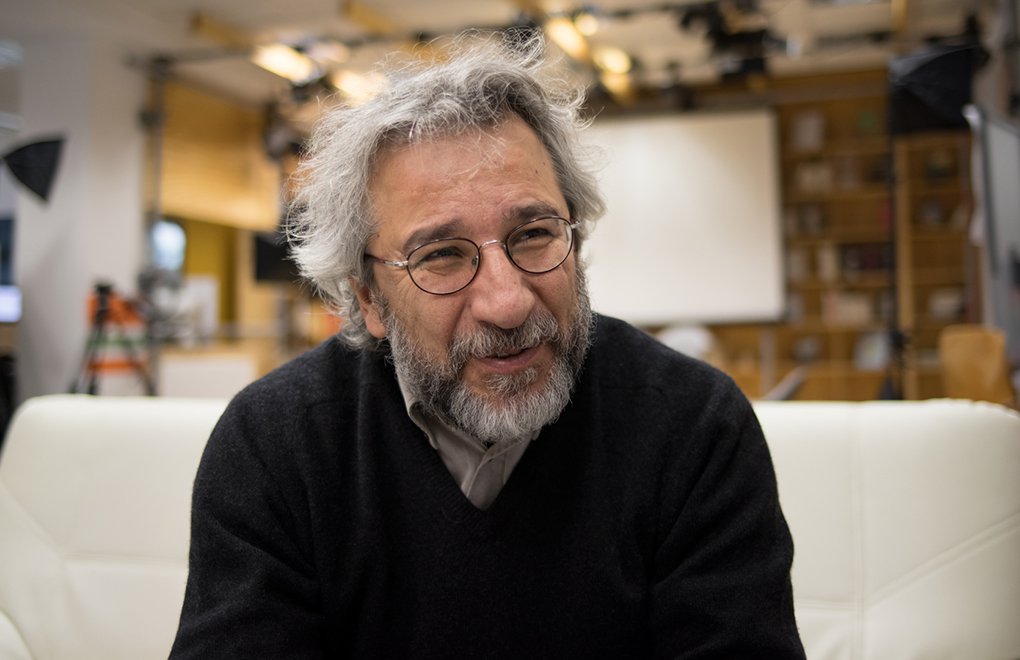 Journalist Can Dündar faces up to 35 years in prison