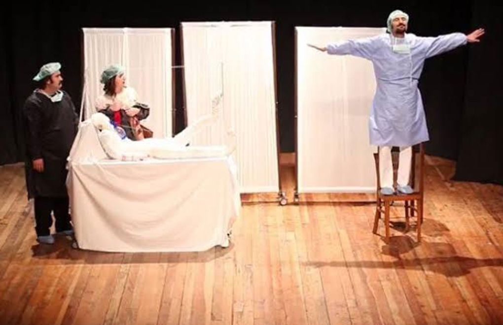 Investigation into banned Kurdish theater play