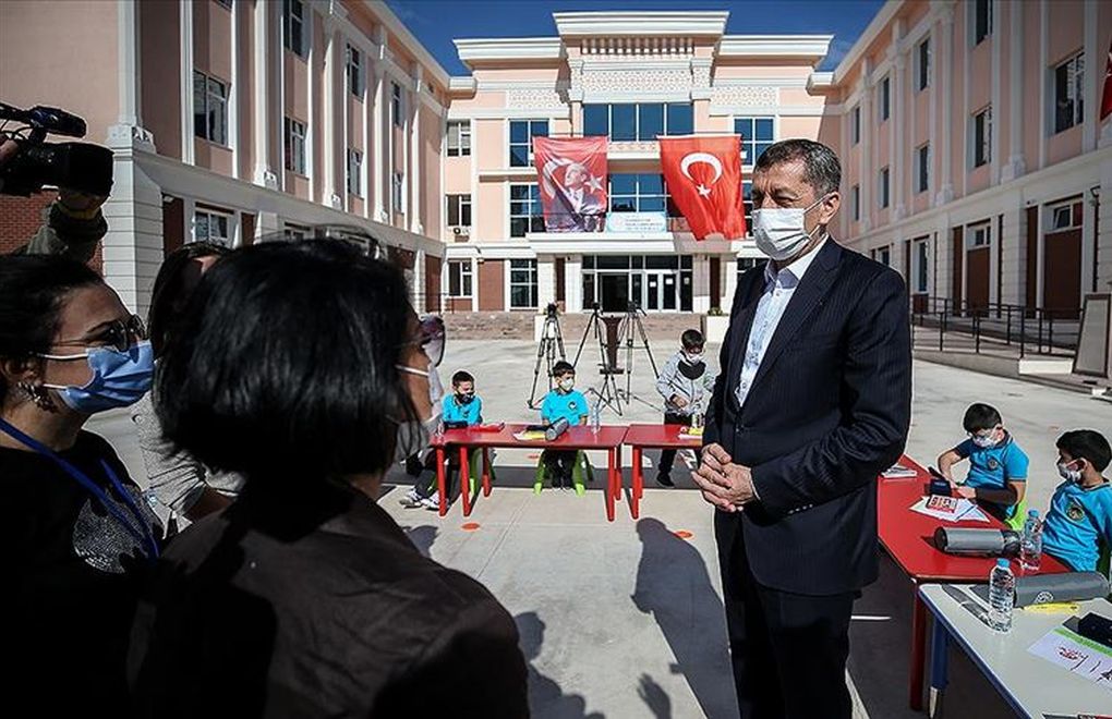 "İzmir'de 139 okulda hasarların ayrıntılı analizi yapılıyor"